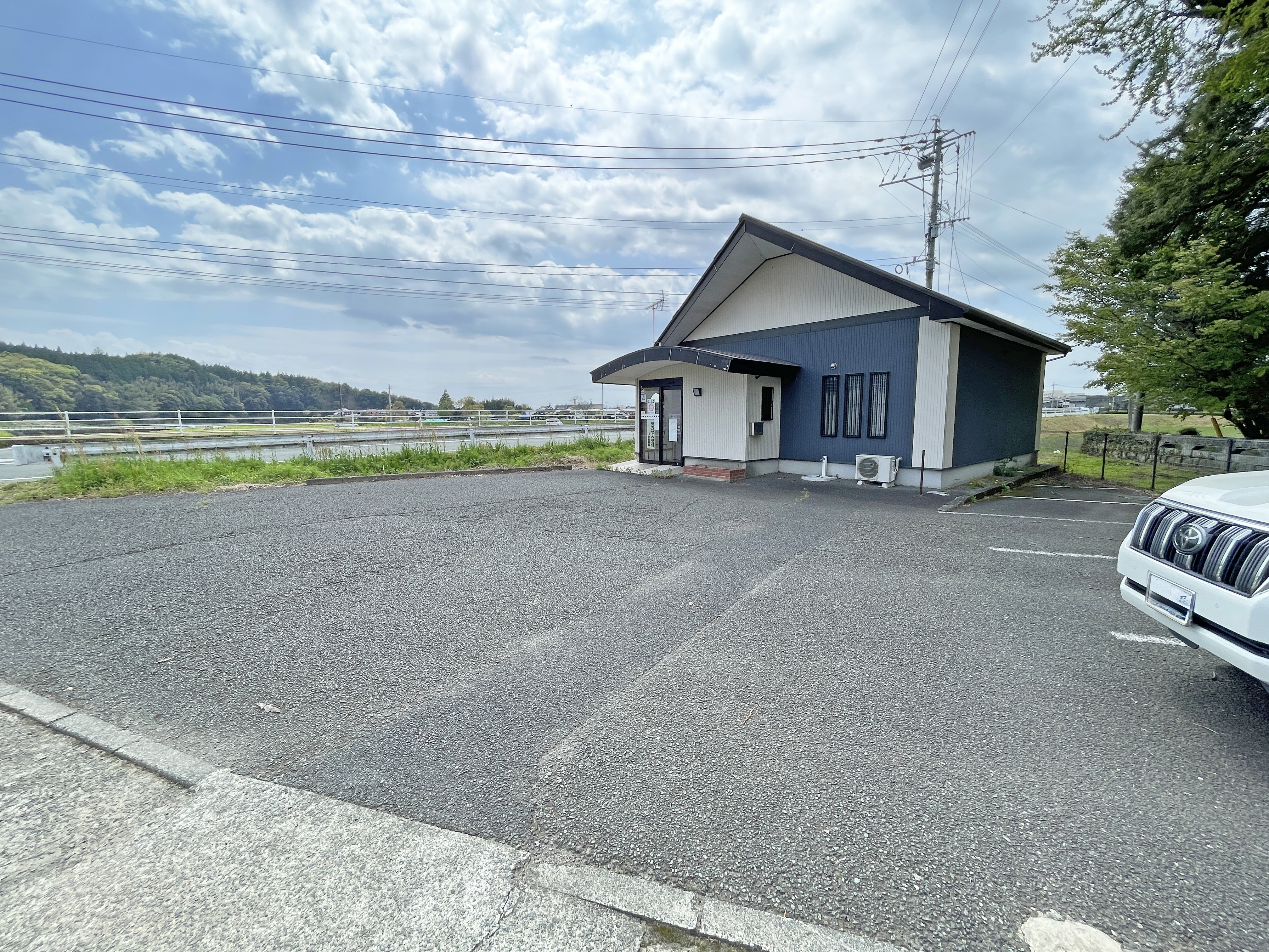 【価格変更】事務所・店舗　利用可　（旧薬局）