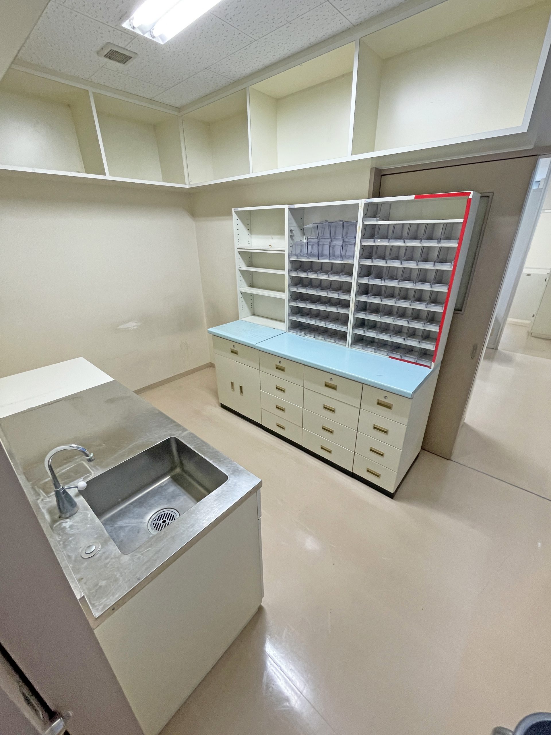 【価格変更】事務所・店舗　利用可　事業用ＲＣ（旧クリニック）