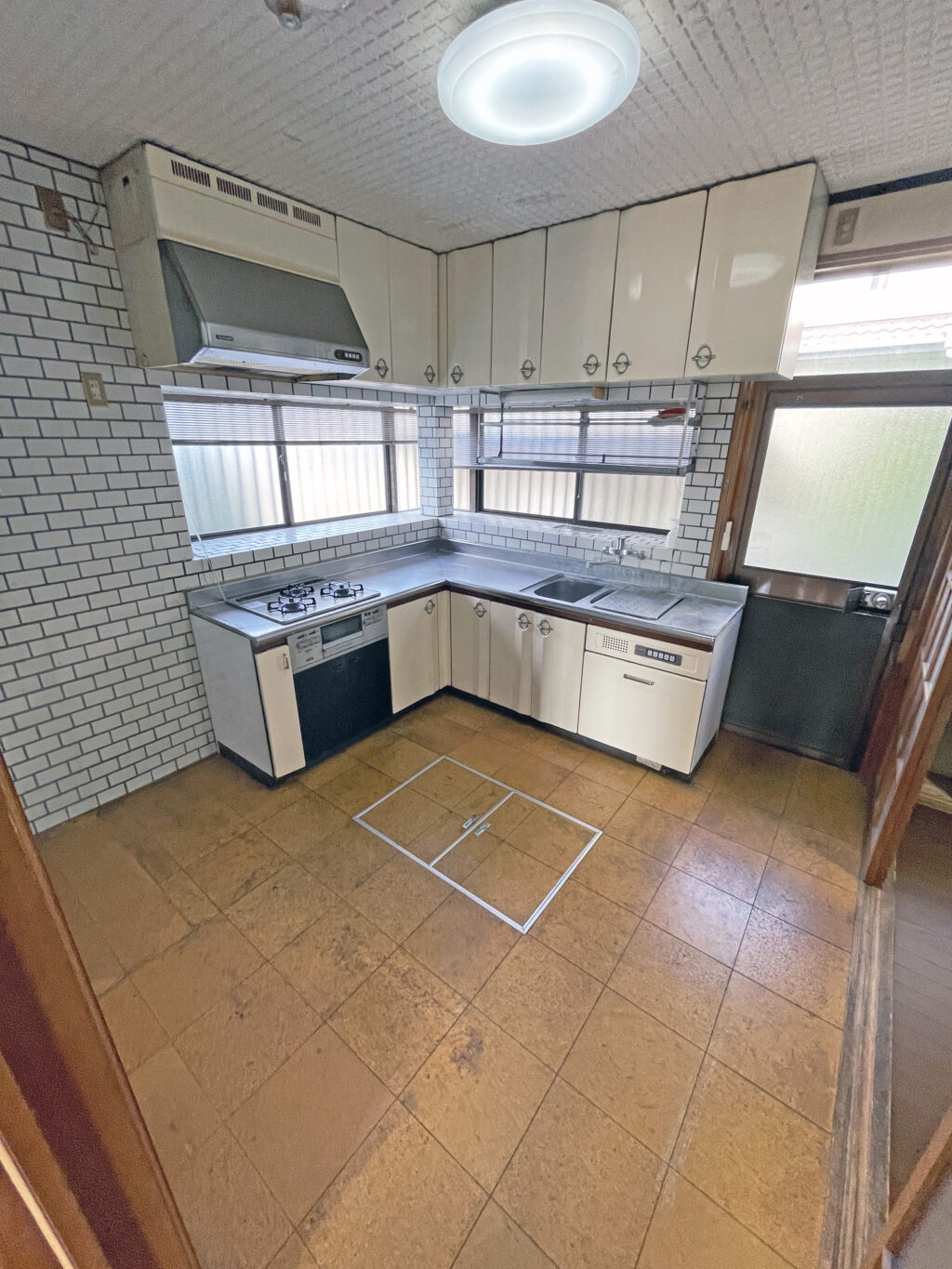 【価格変更】熊本市近郊西区 稗田町 2階建 ７ＳＫ