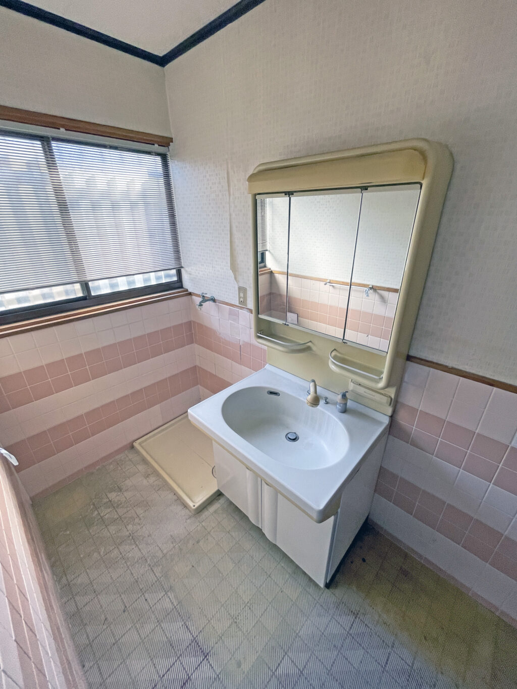 【価格変更】熊本市近郊西区 稗田町 2階建 ７ＳＫ