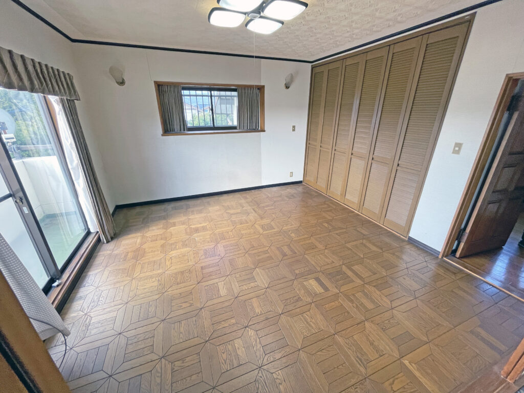 【価格変更】熊本市近郊西区 稗田町 2階建 ７ＳＫ