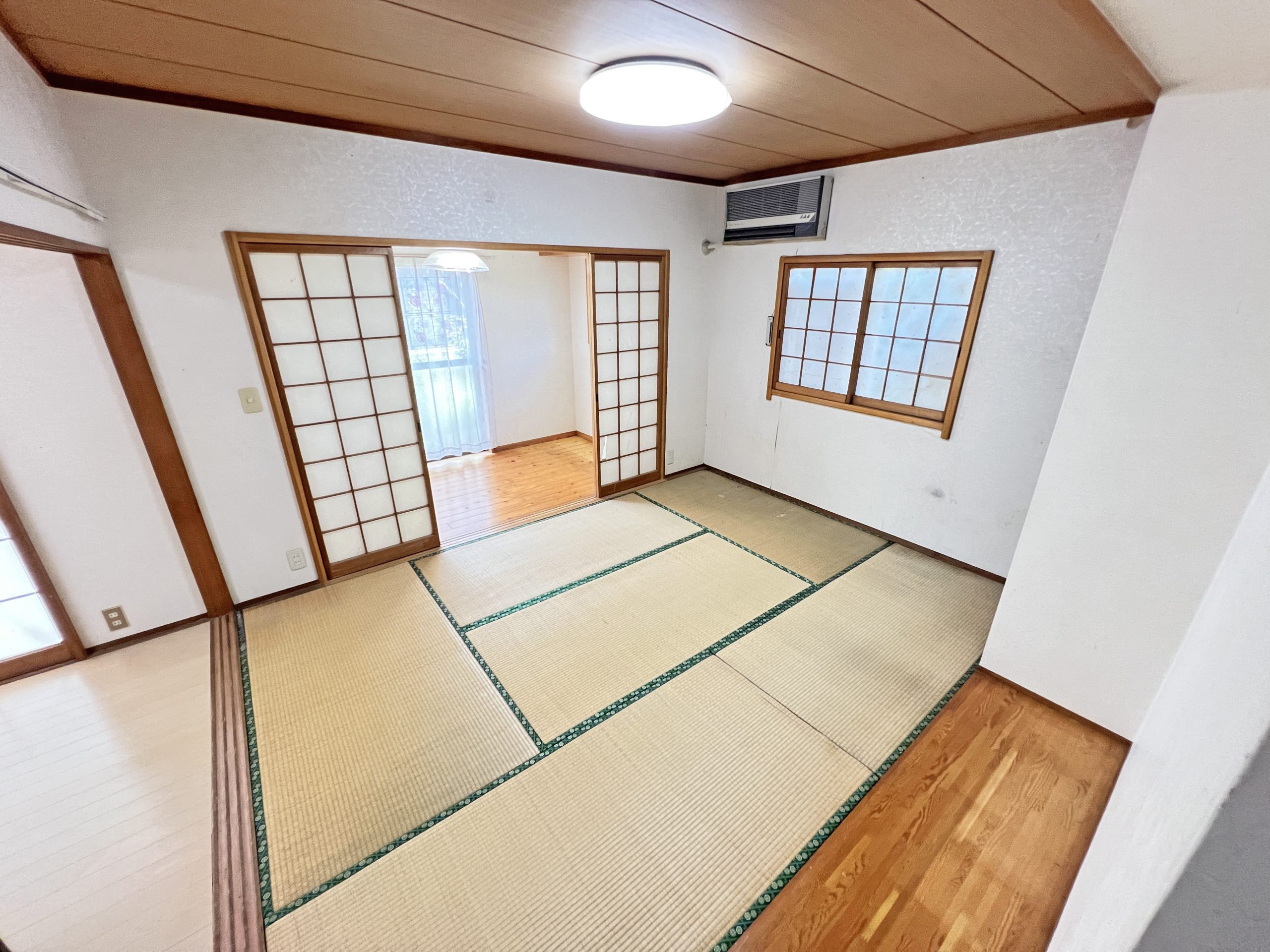 熊本市近郊東区 長嶺東５丁目 2階建 ６ＳＬＤＫ