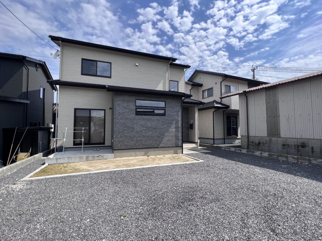 【成約済】菊陽町 大字久保田 2階建 ５ＬＤＫ