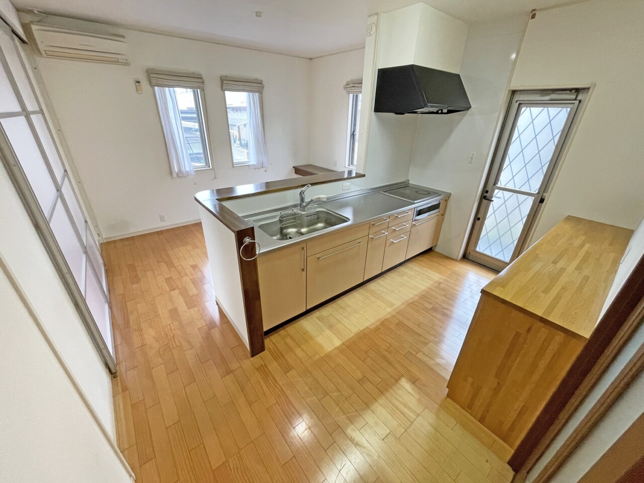 合志市 須屋（熊本高専前駅） 2階建 １ＳＬＤＫ