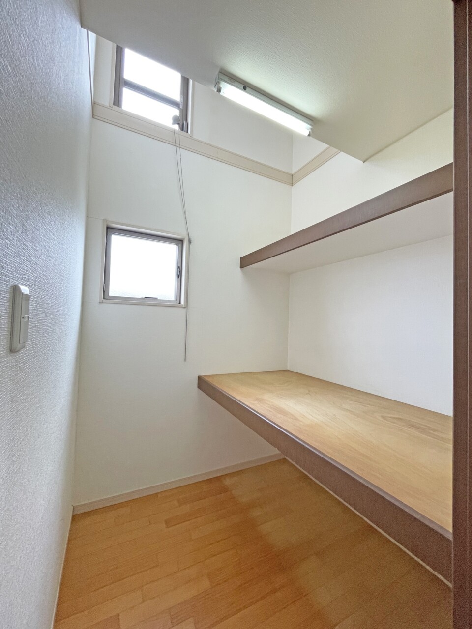 合志市 須屋（熊本高専前駅） 2階建 １ＳＬＤＫ