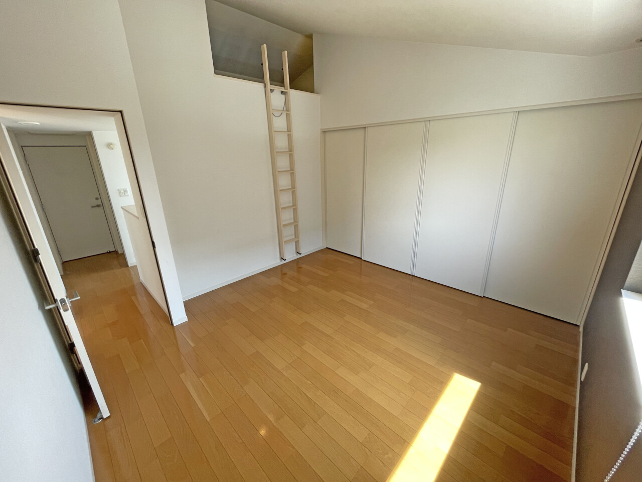 光の森６丁目（光の森駅） 2階建 ４ＳＬＤＫ