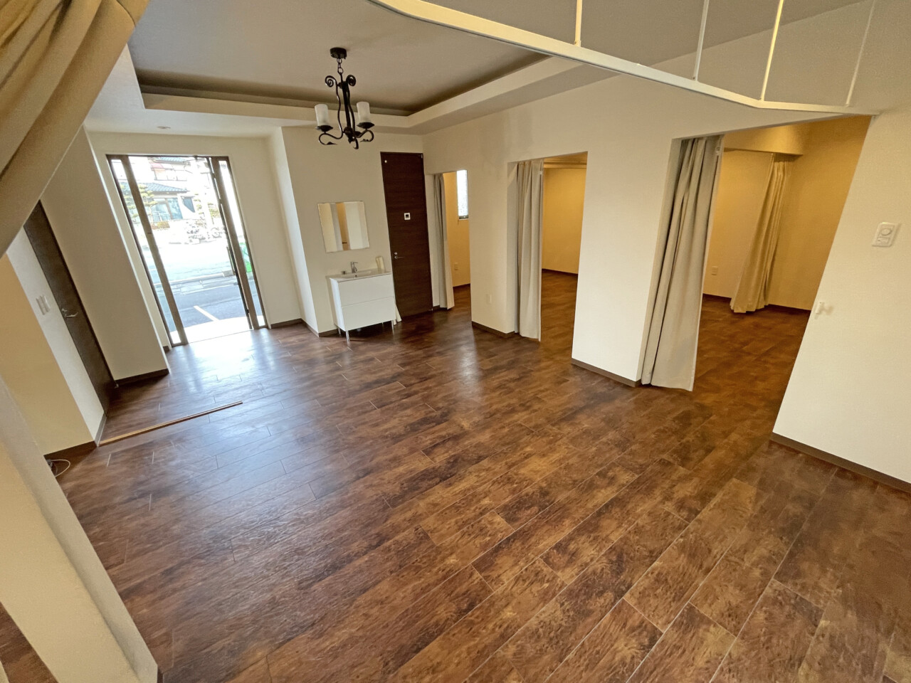 光の森５丁目（光の森駅） 3階建 ５ＳＬＤＫ