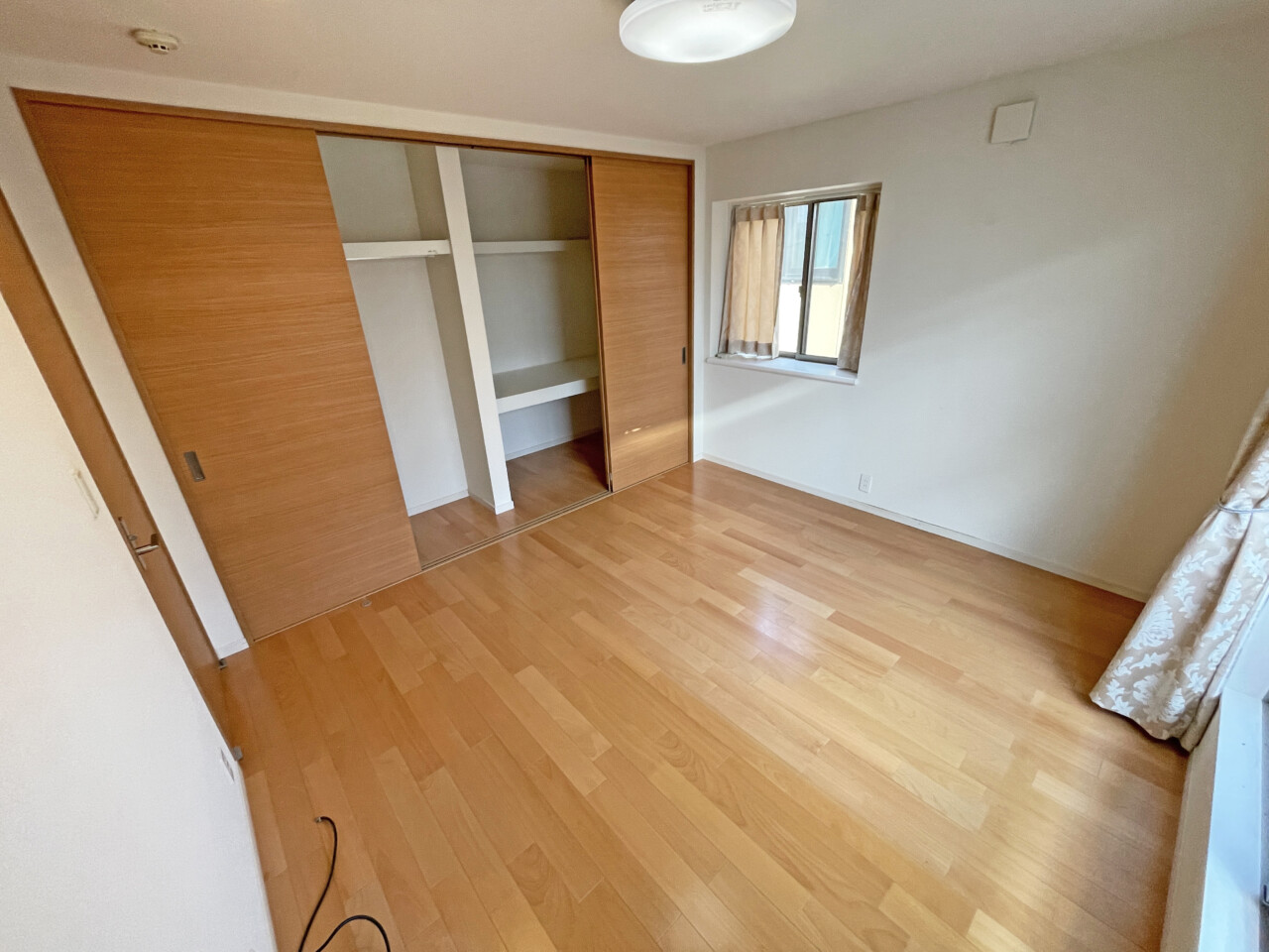 光の森５丁目（光の森駅） 3階建 ５ＳＬＤＫ