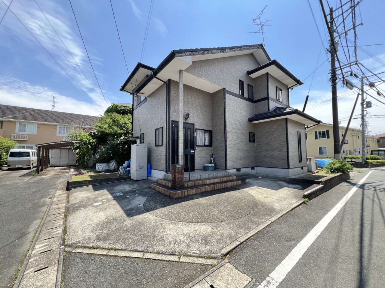 菊池郡菊陽町 花立1丁目(武蔵塚駅) 2階建 4LDK