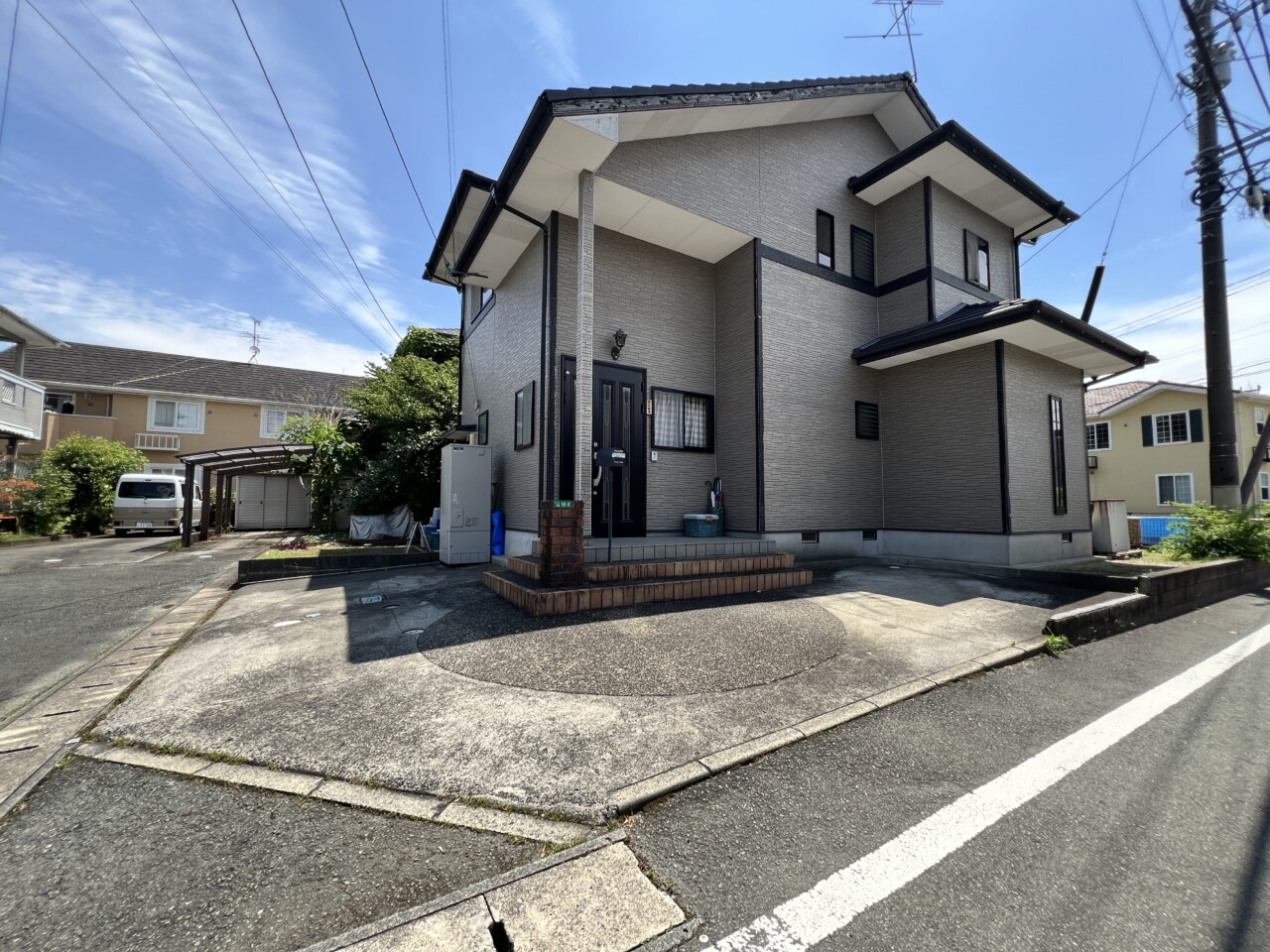 菊池郡菊陽町 花立１丁目（武蔵塚駅） 2階建 ４ＬＤＫ