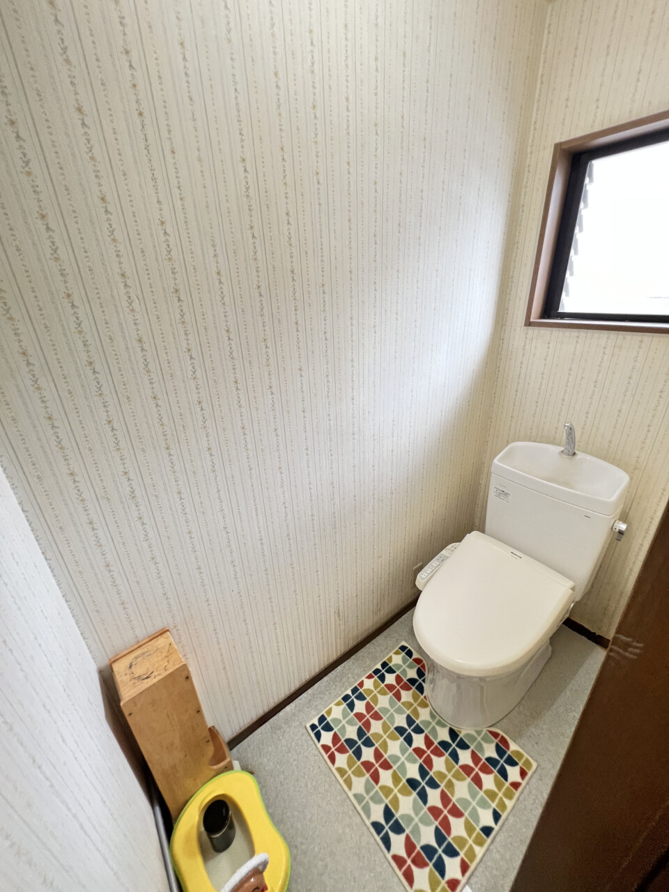 菊池郡菊陽町 花立１丁目（武蔵塚駅） 2階建 ４ＬＤＫ
