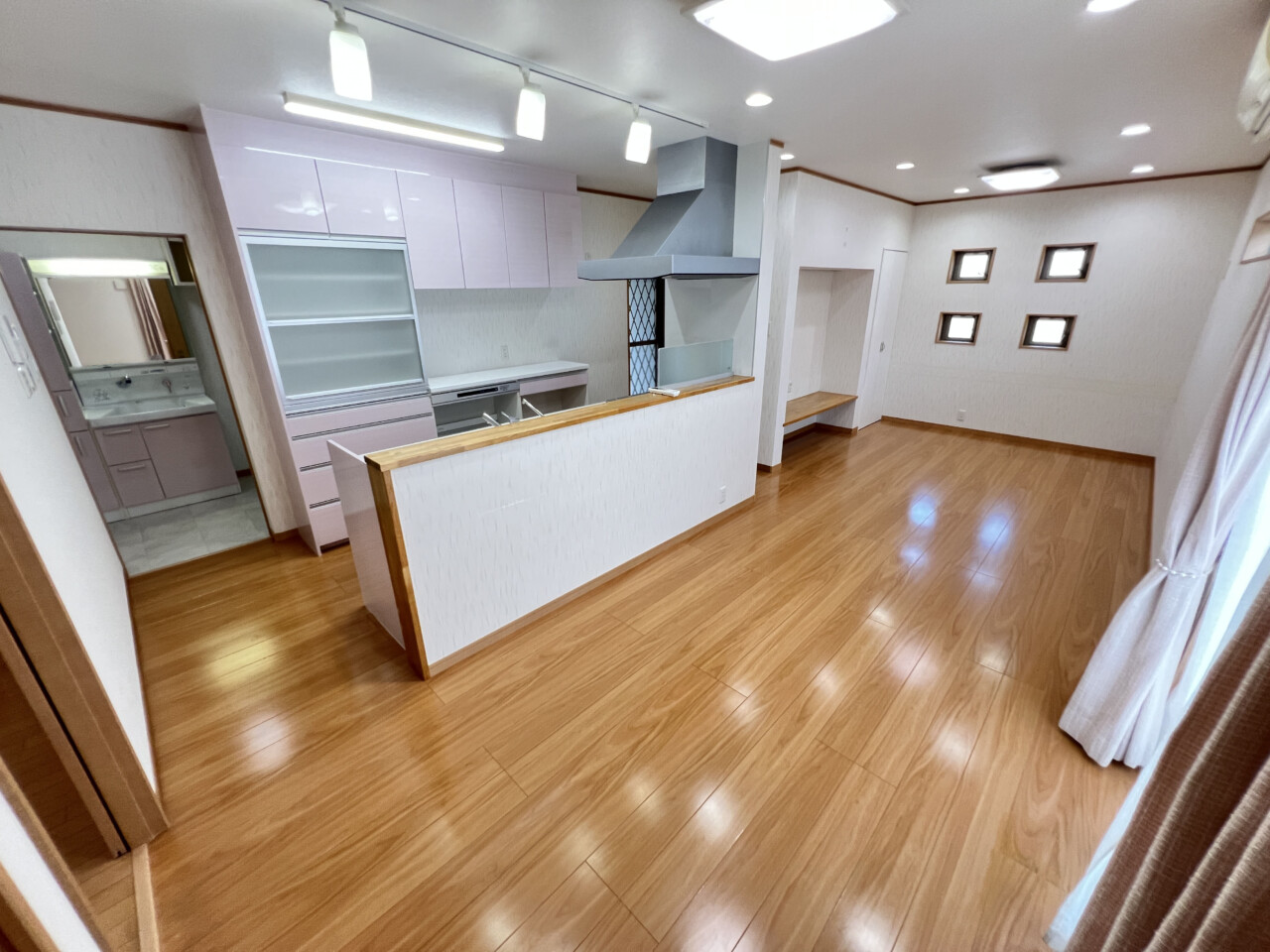 合志市 豊岡（武蔵塚駅） 2階建 ３ＳＬＤＫ