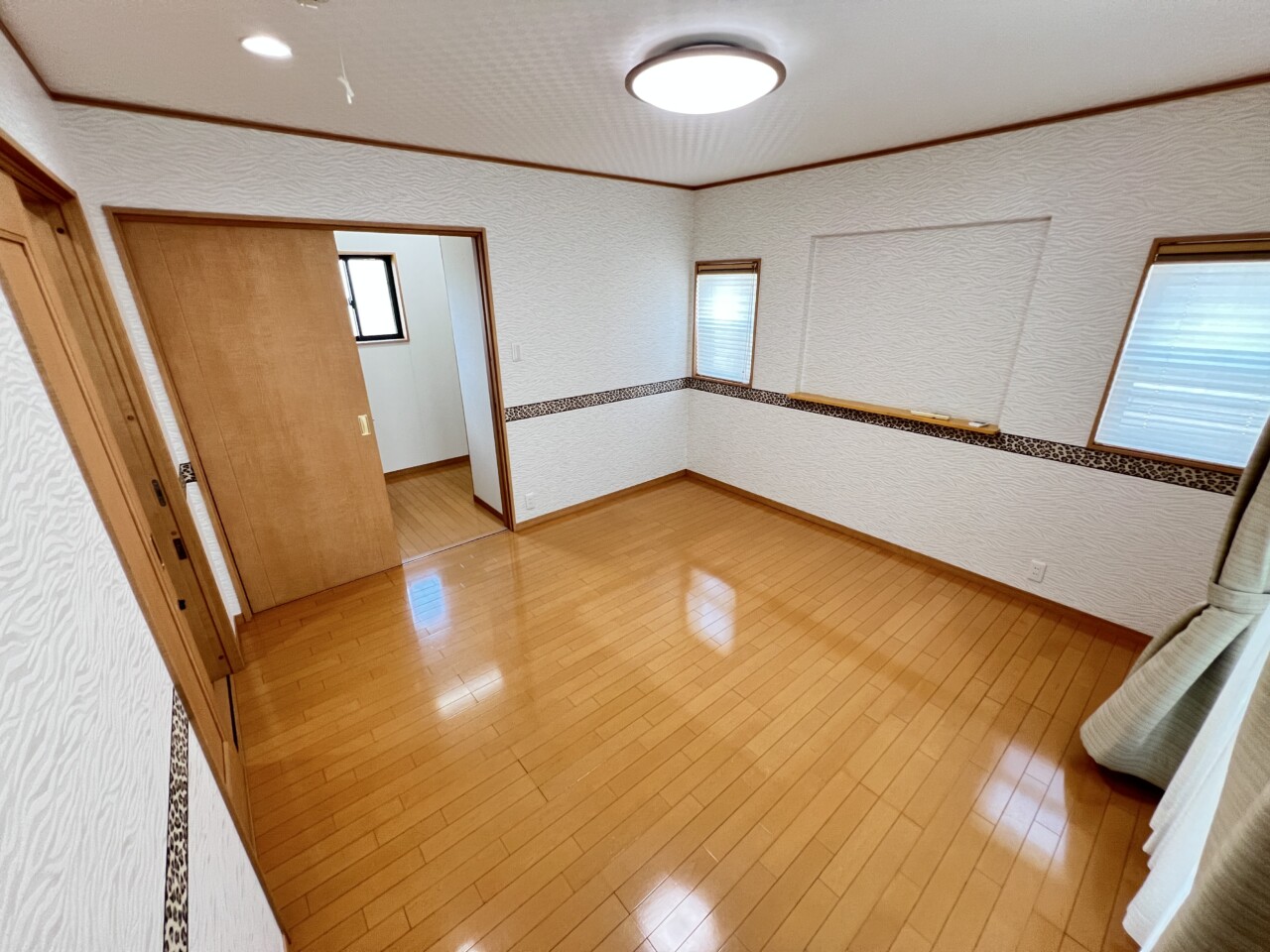 合志市 豊岡（武蔵塚駅） 2階建 ３ＳＬＤＫ