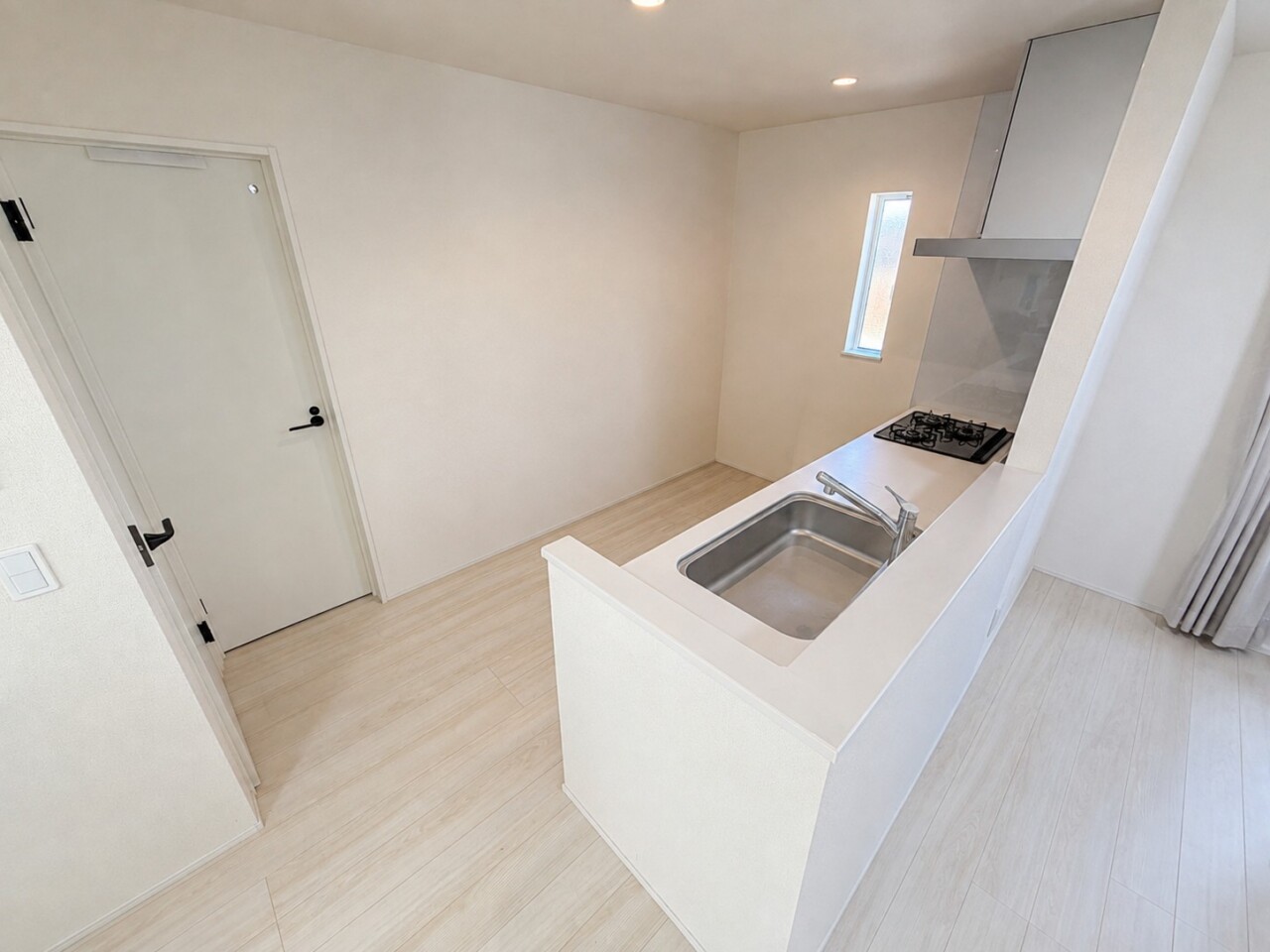 合志市 須屋（須屋駅） 2階建 ４ＬＤＫ